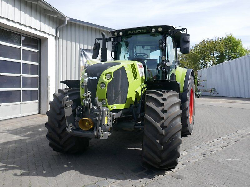 Claas Arion 660 CMATIC