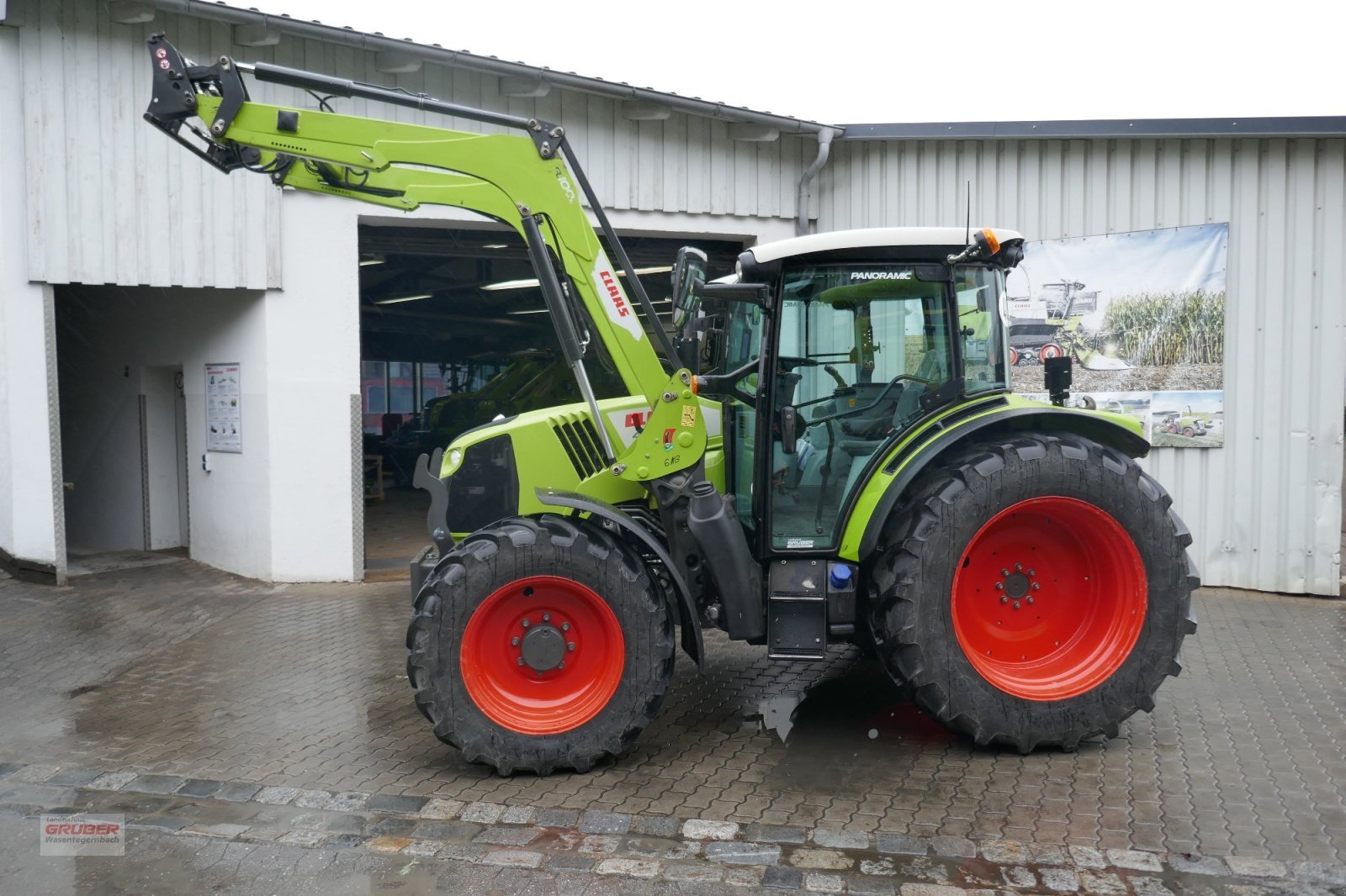 CLAAS Arion 420 CIS+ with FL 100E Loader — photo 8
