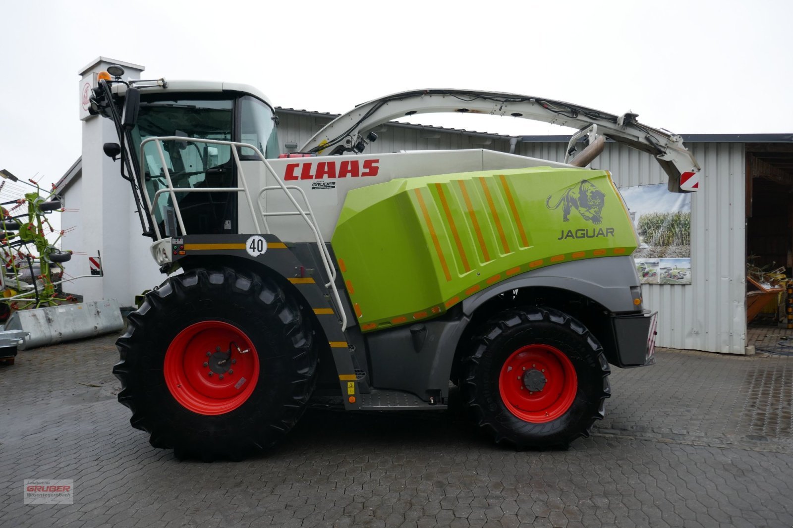 CLAAS Jaguar 950 with Orbis 750 — photo 6