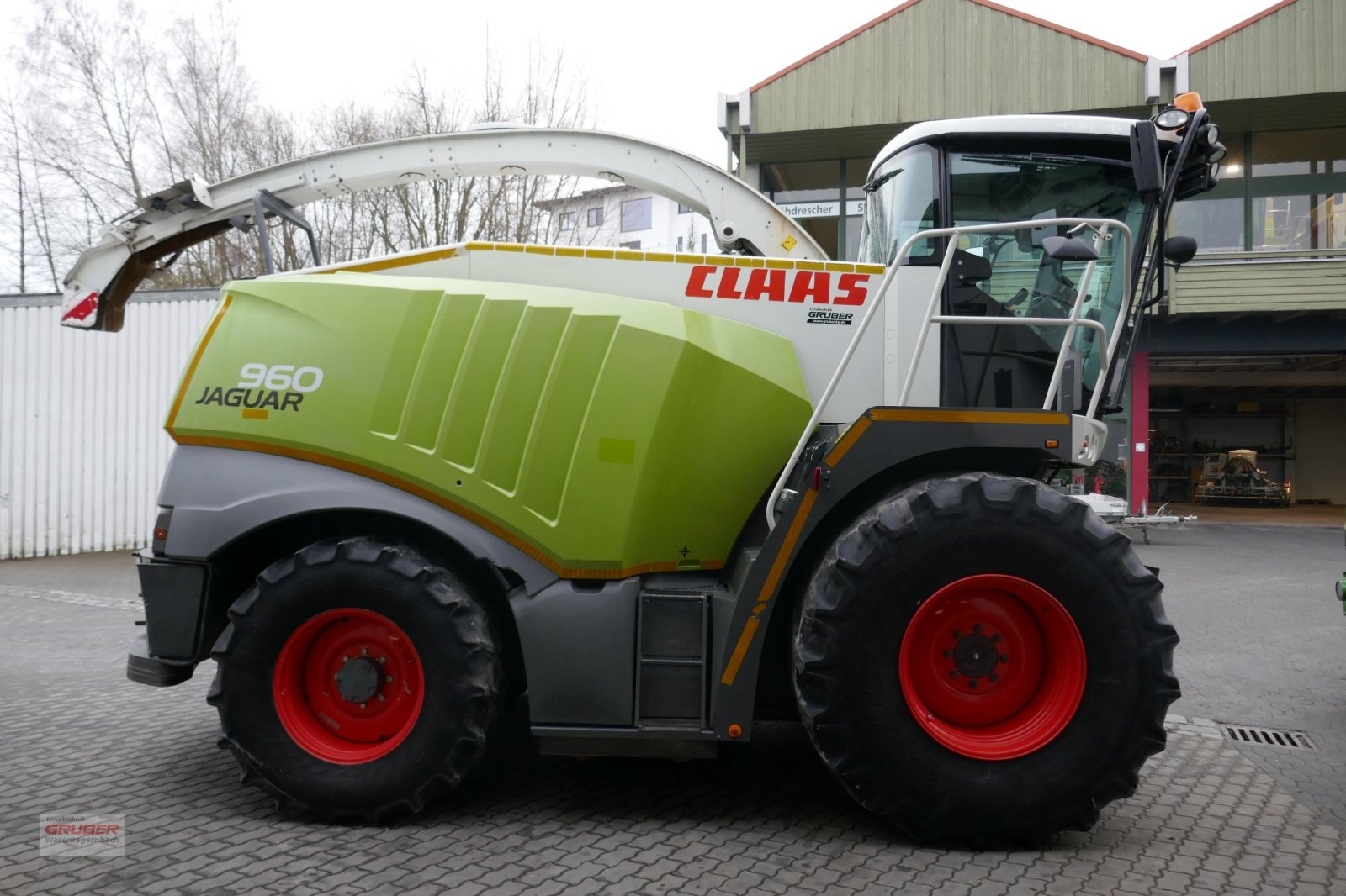 CLAAS Jaguar 960 with Orbis 750 — photo 3