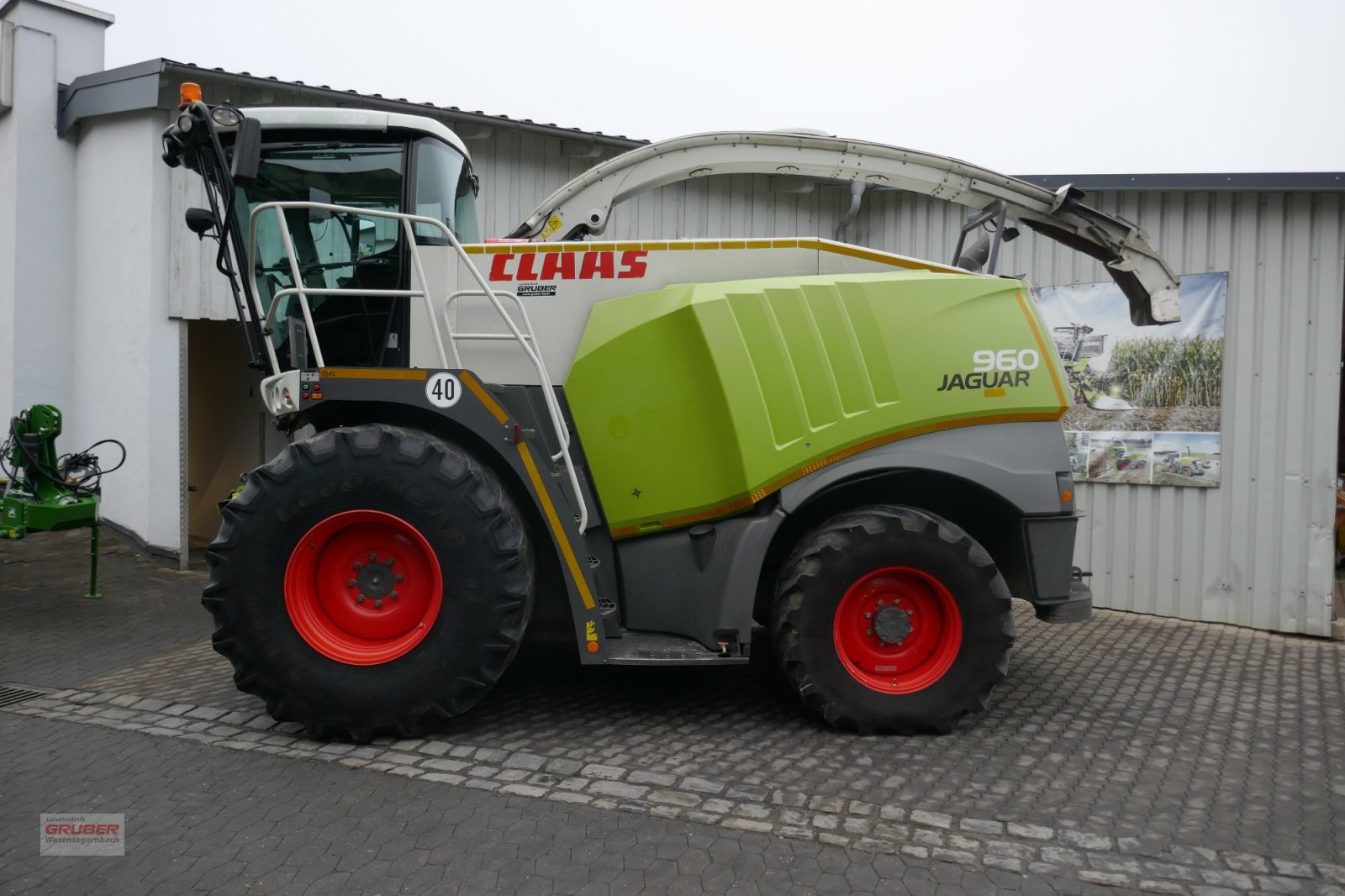CLAAS Jaguar 960 with Orbis 750 — photo 5