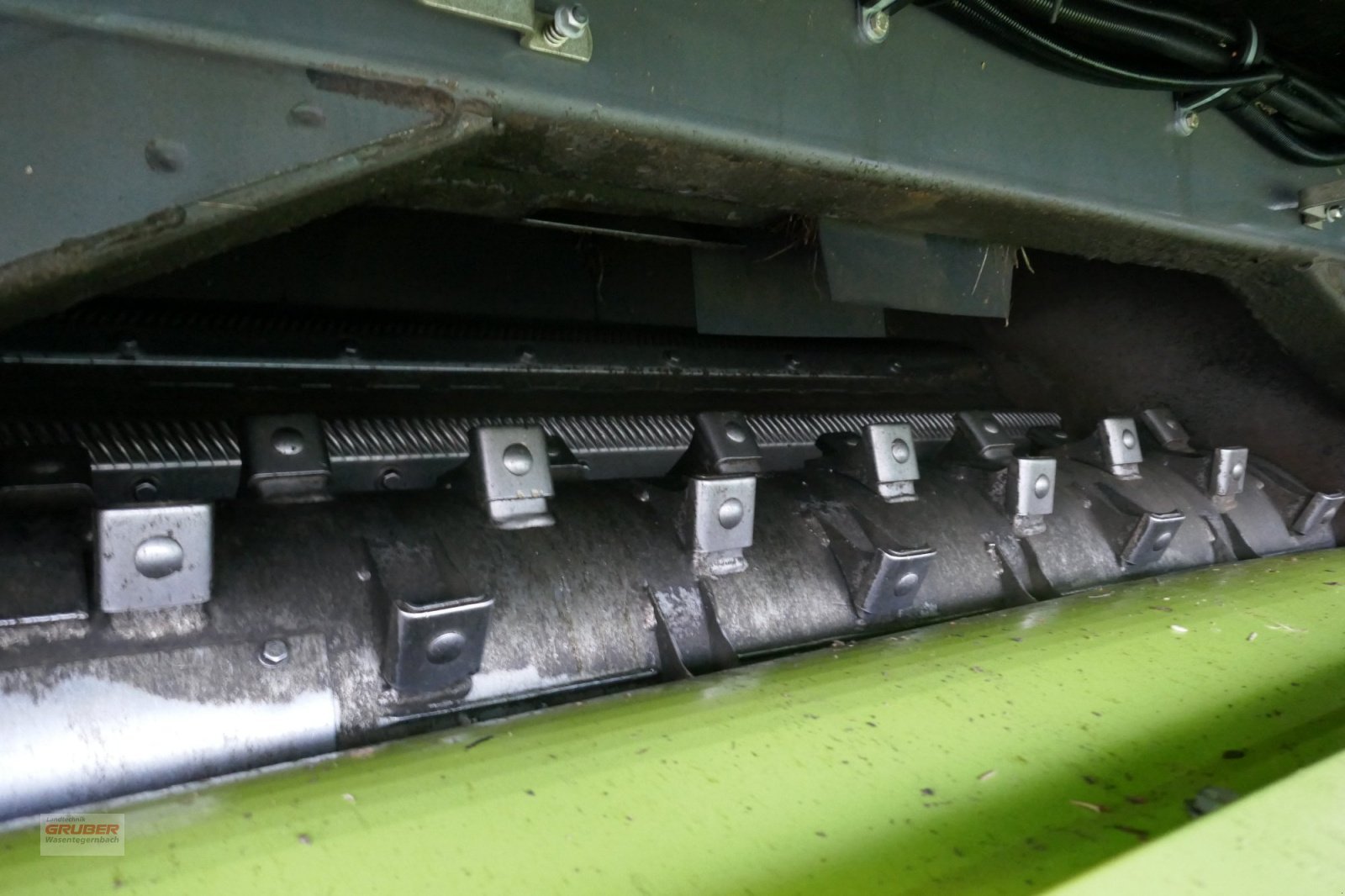 CLAAS Lexion 660 with Vario 770 — photo 8